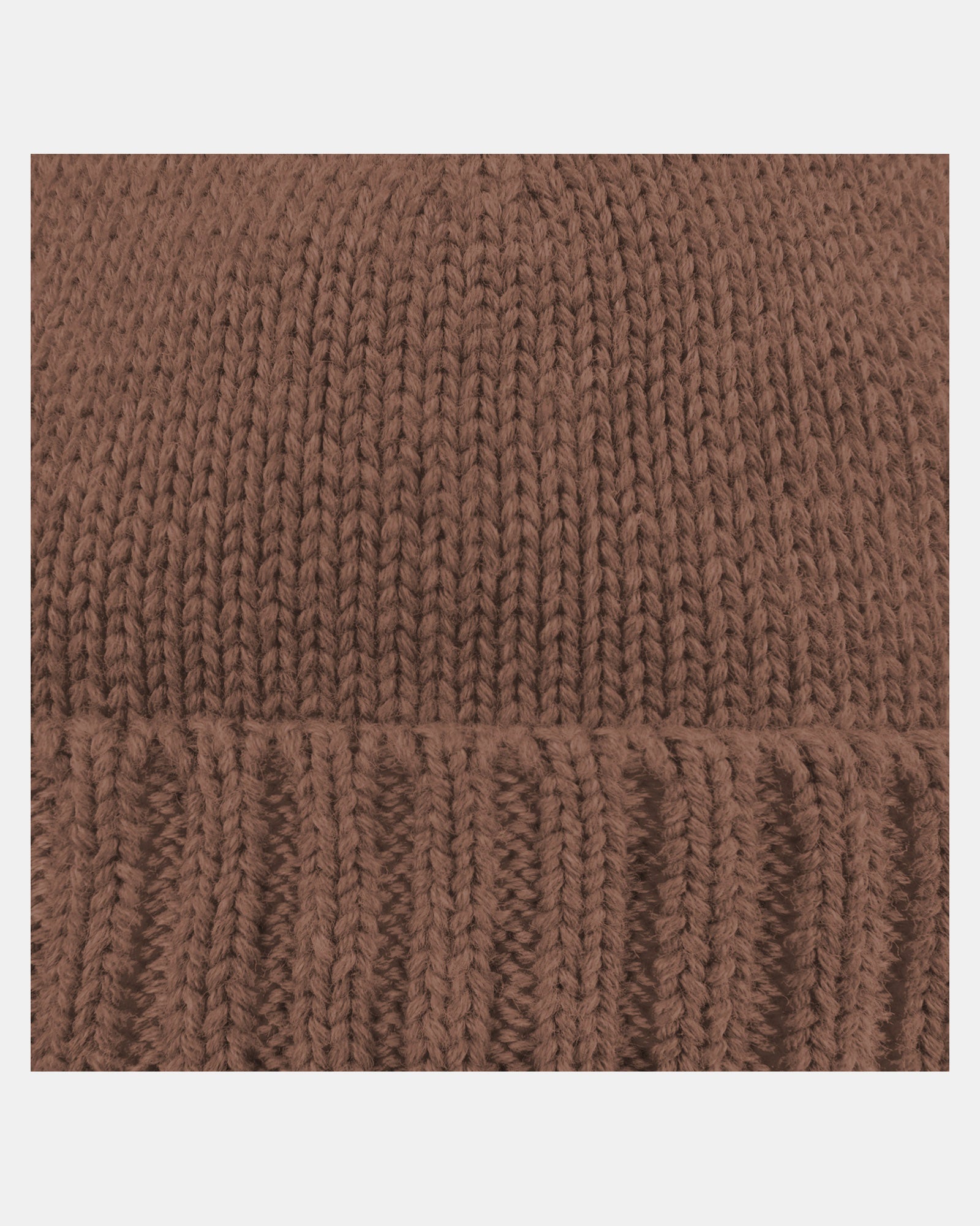 Close-up of the peppercorn beanie's chunky organic cotton knit and ribbed border