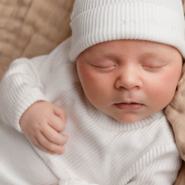 Baby Beanie Ribbed Knotted