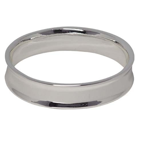 The concave profile bangle in silver.