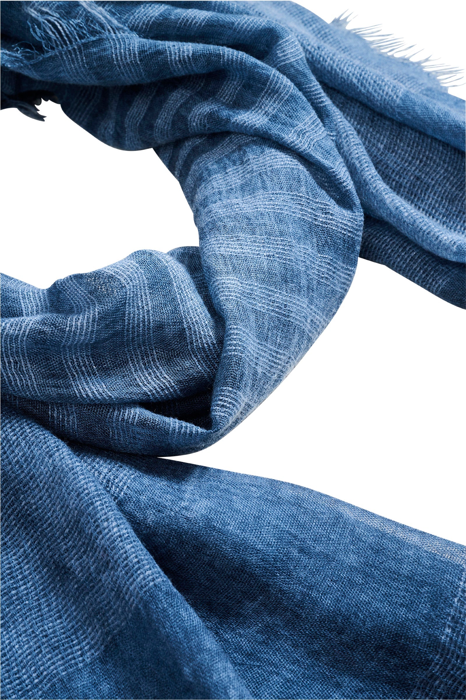 Detail of the softly weathered weave in lake blue