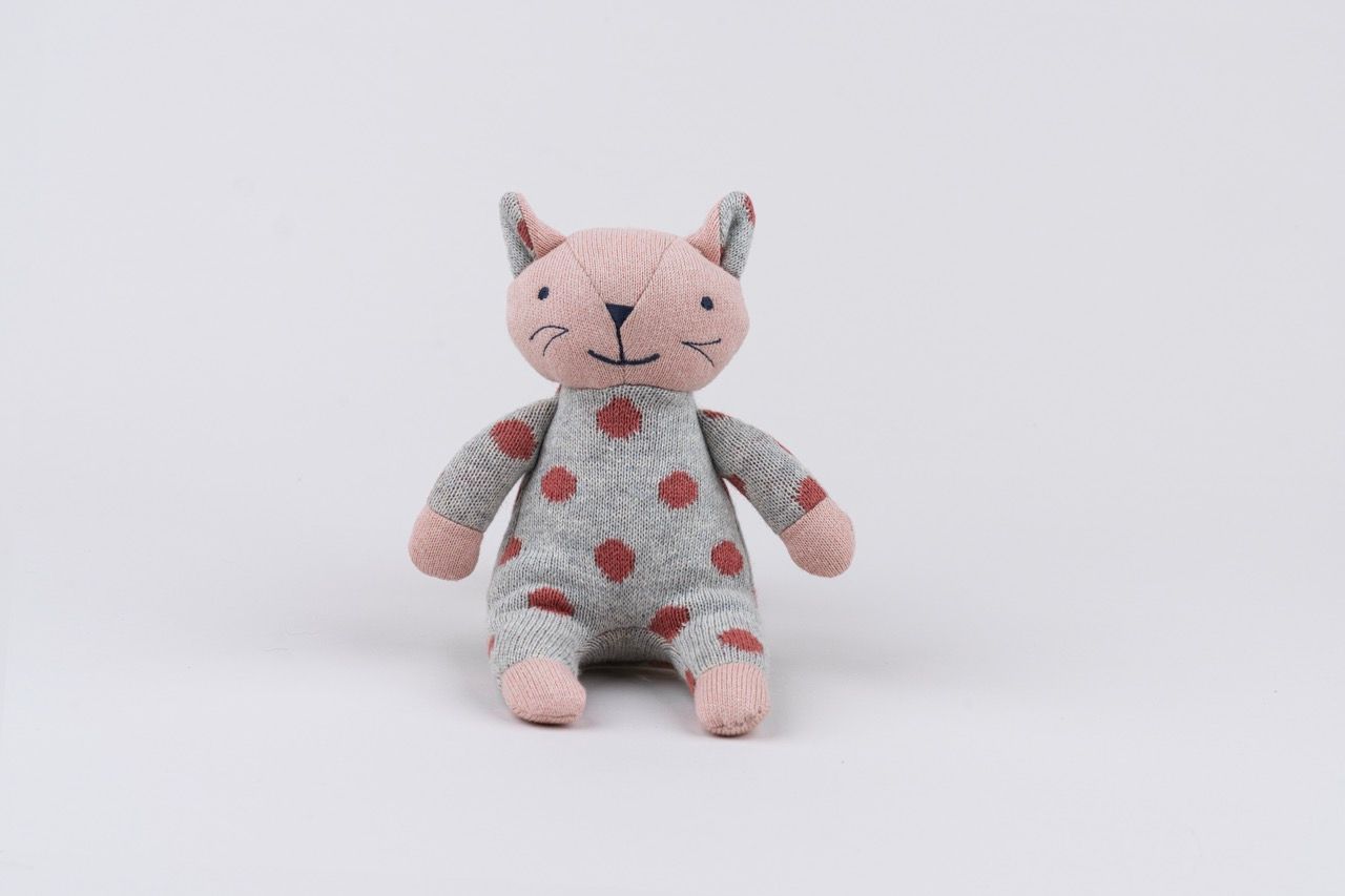 Cute Baby Kitty Knitted Toy with Gentle Rattle Sound - 41467