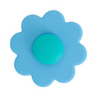 Blue daisy spinner with a teal centre