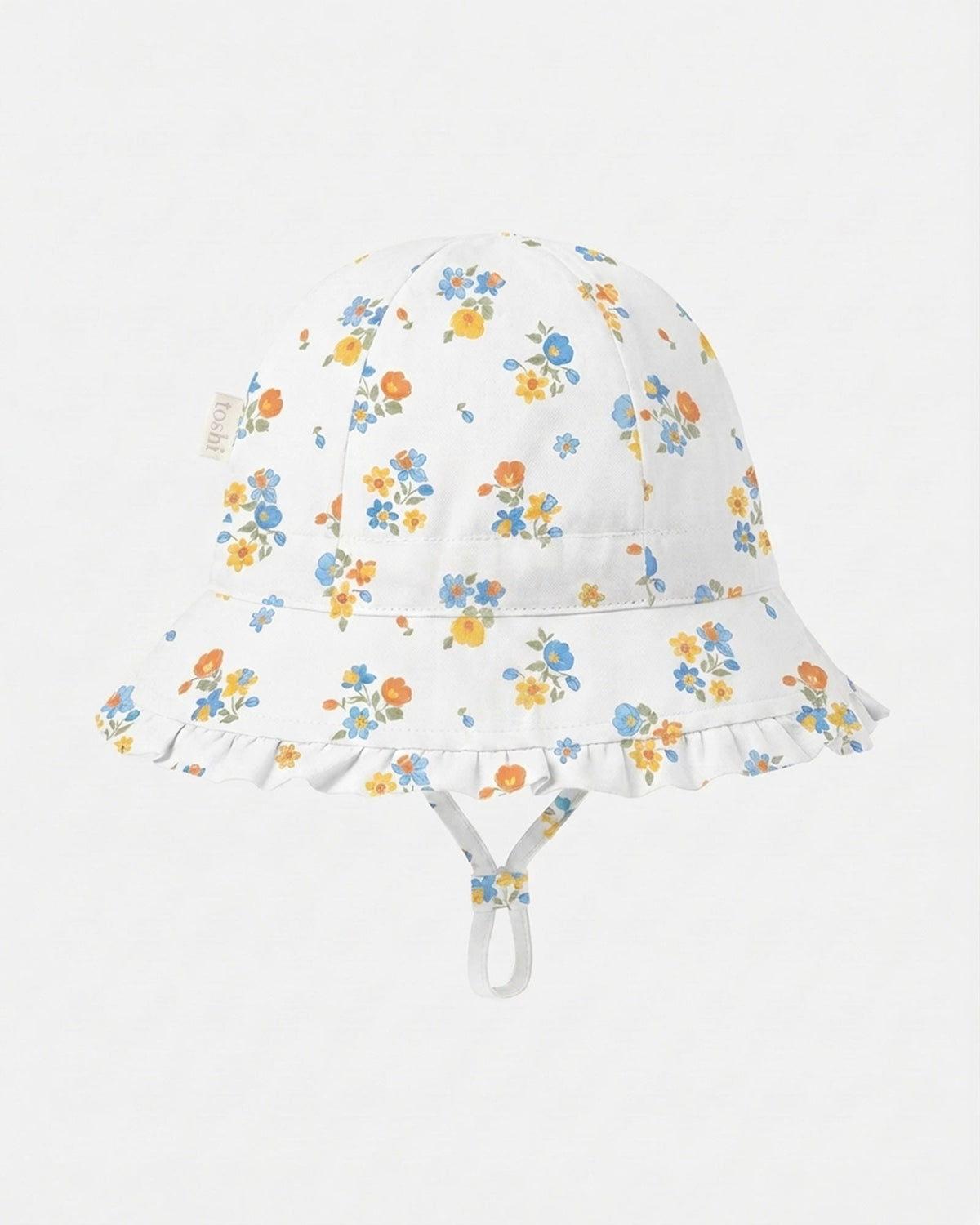 Plain side of the white Maddie Vanilla bell sunhat, opposite the toggle