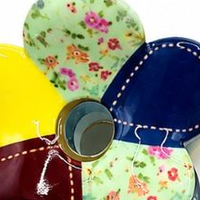 Swatch: Navy & Yellow patchwork flower claw clip