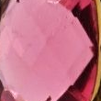 Colour swatch: Cherry Quartz